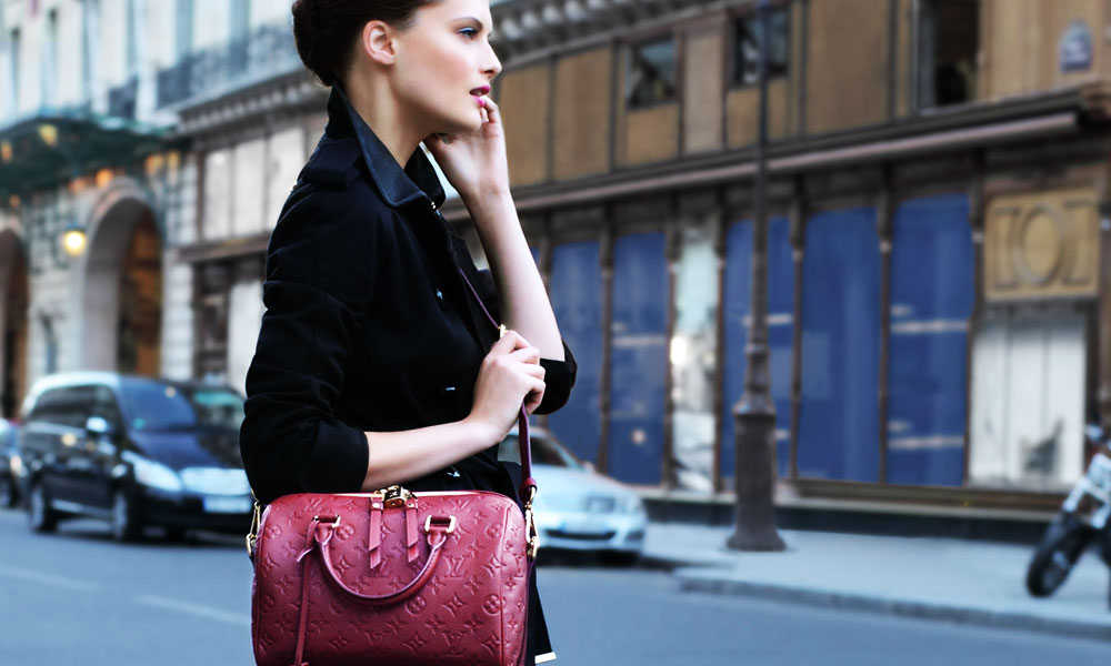 Bags That Will Make Your Outfit Look Good - Youngisthan