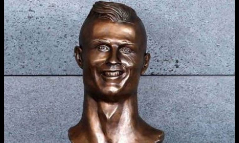 Twitteratis Are STILL Going Crazy Over This Weird Statue Of Ronaldo