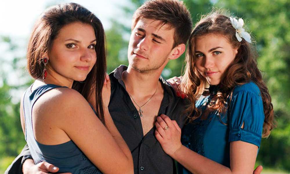 Polyamorous Relationship Where One Is Free To Date Any One